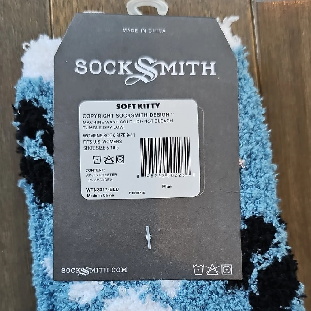 Sock Smith Warm + Cozy Blue Fuzzy Cat Socks, Women's Size 9-11, NWT